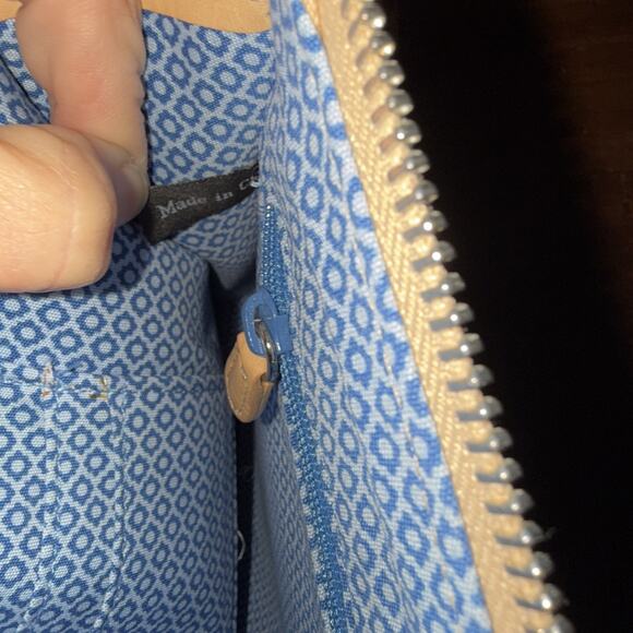 Brighton Belle Jardin floral coated canvas leather crossbody embroidered - Picture 7 of 9